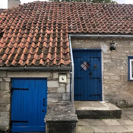 Appartamento Old Town Stylish Stonehouse Kauba 6a